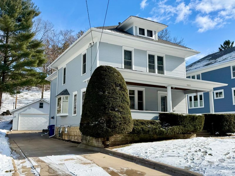 1003 Central Ave, Red Wing, MN 55066