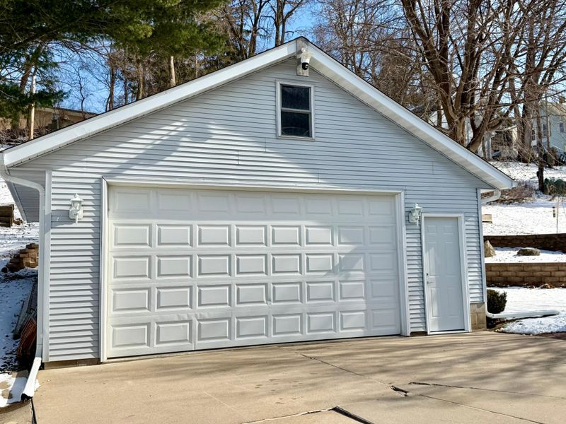 1003 Central Ave, Red Wing, MN 55066
