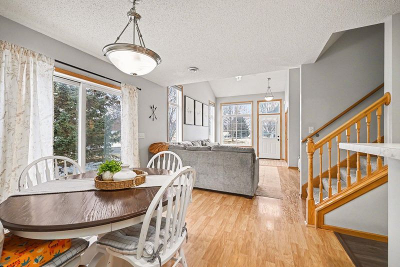 17075 Eagleview Way, Farmington, MN 55024