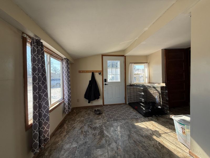301 4th St SW, Pine Island, MN 55963