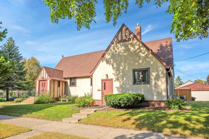 1010 E 58th St, Minneapolis, MN 55417