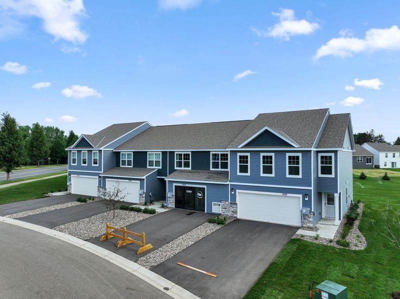 13736 Kaylemore Trl, Rosemount, MN 55068