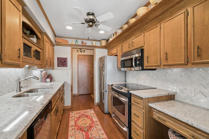 6300 Xerxes Ave S #44, Edina, MN 55423