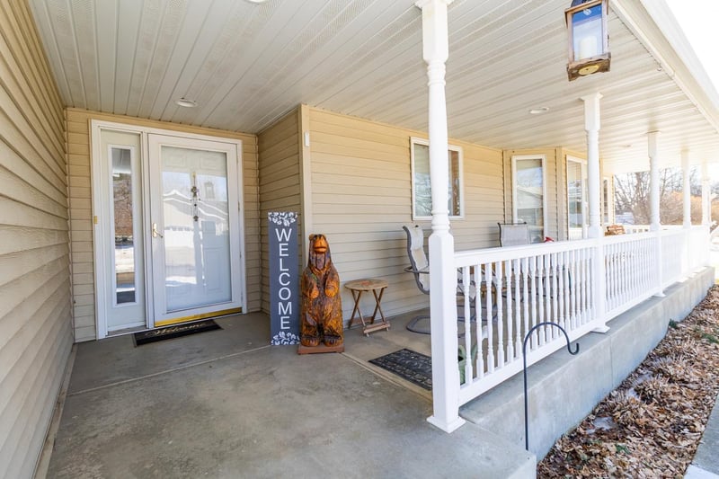 420 5th Street Ct, Young America, MN 55397