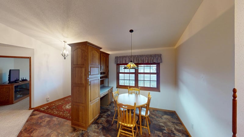 19654 Bluffview Pl, Galesville, WI 54630