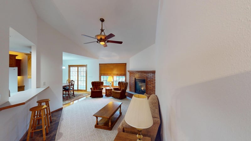 19654 Bluffview Pl, Galesville, WI 54630