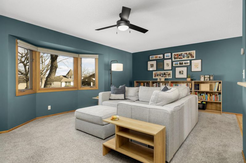 1783 19th Ter NW, New Brighton, MN 55112