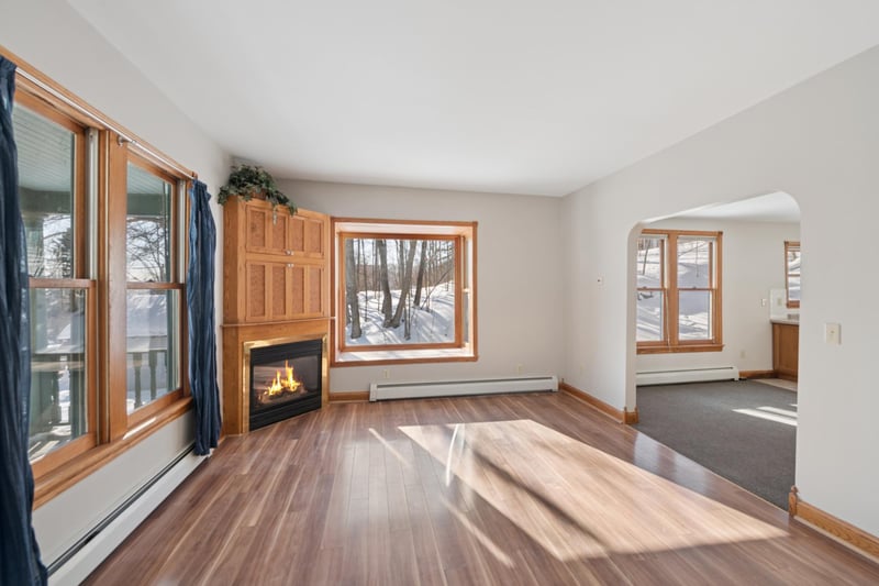 33 S 4th St, Bayfield, WI 54814