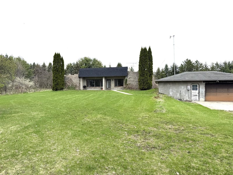 11365 Platt Ave SW, Cokato, MN 55321
