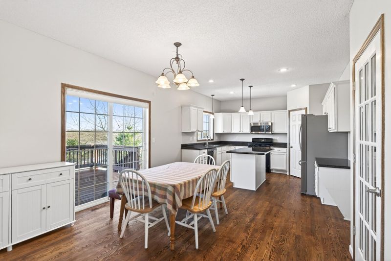 921 Hope Ave, Jordan, MN 55352