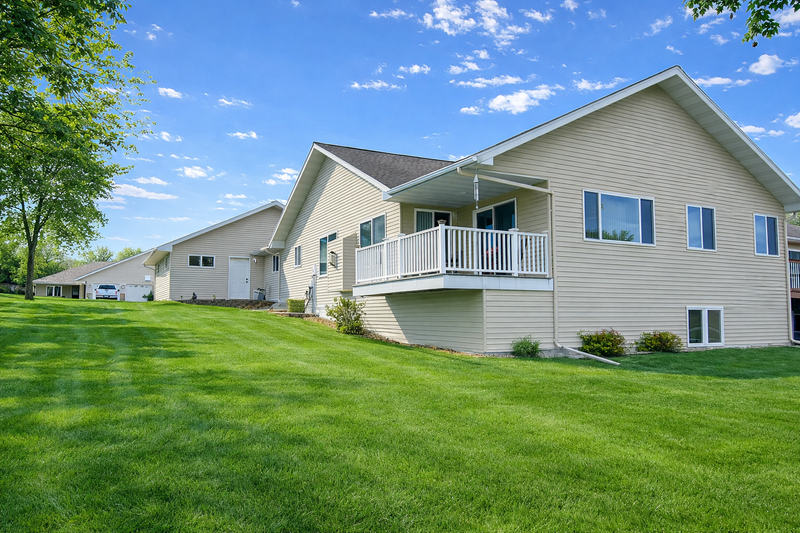 1840 Bridgeview Blvd, Detroit Lakes, MN 56501