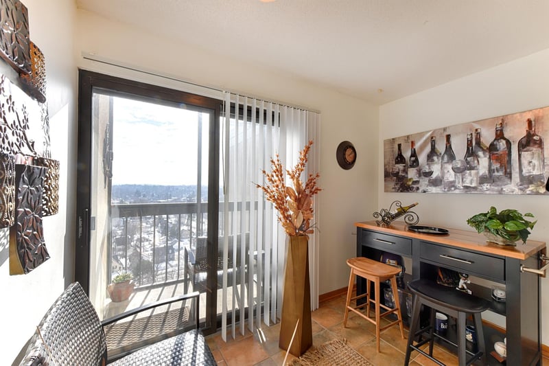 1181 Edgcumbe Rd #1716, Saint Paul, MN 55105
