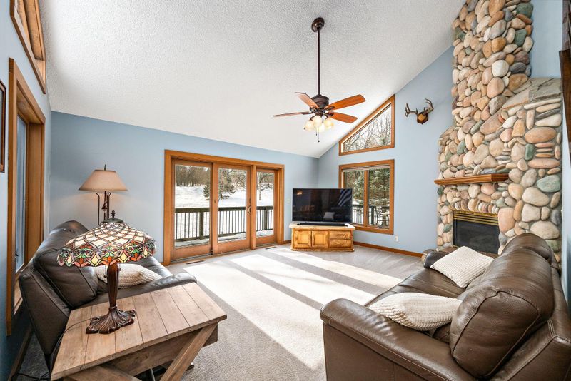 10445 Akron Ave, Inver Grove Heights, MN 55077