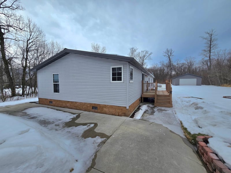 10069 1st Ave NW, Federal Dam, MN 56641