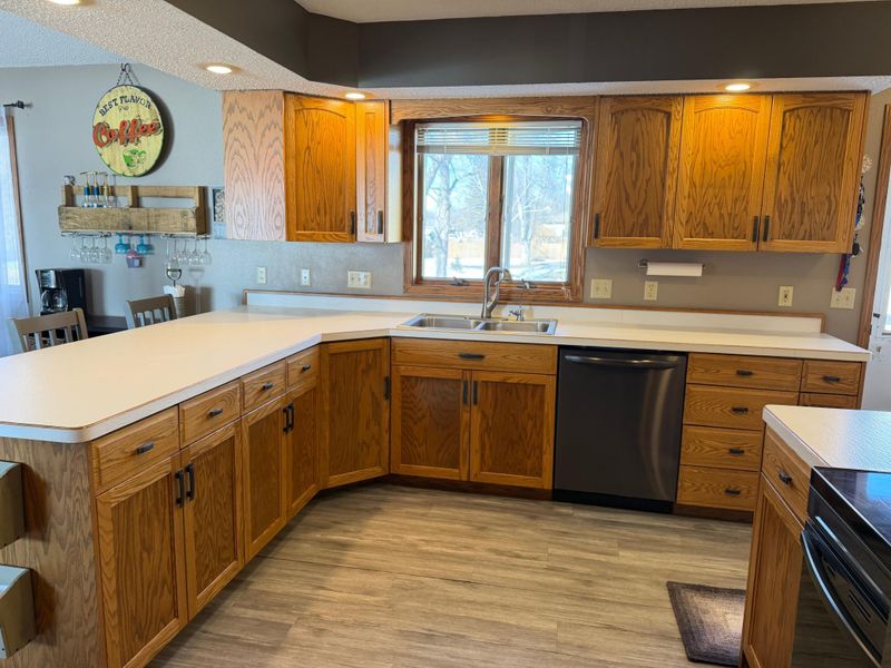 820 3rd St SE, Elbow Lake, MN 56531