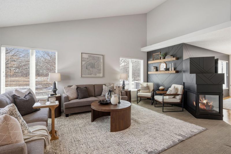 1309 Aspen Dr, Burnsville, MN 55337