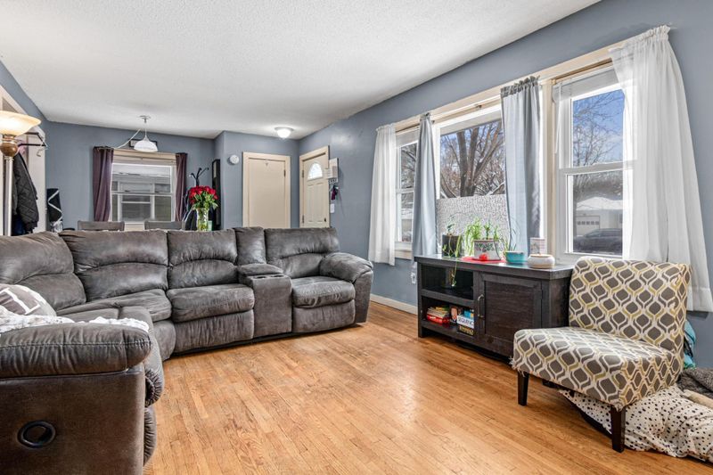 5306 Queen Ave N, Brooklyn Center, MN 55430