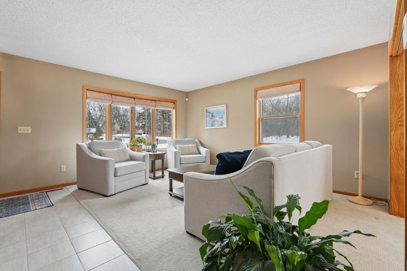 2001 Henry St N, North Saint Paul, MN 55109