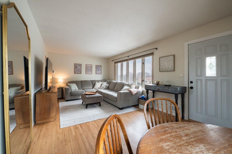 7267 Cleve Ave E, Inver Grove Heights, MN 55076