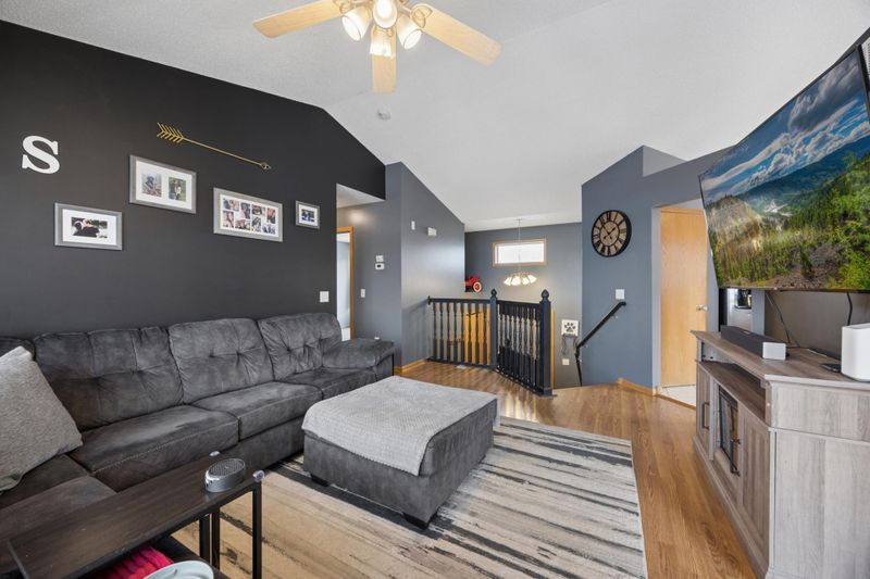 203 Quail Dr, Montrose, MN 55363