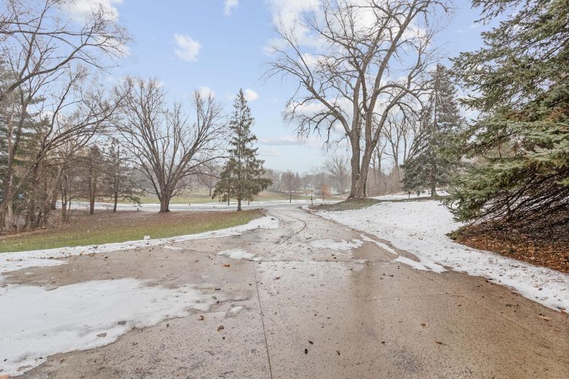 2891 Egan Ave, Eagan, MN 55121