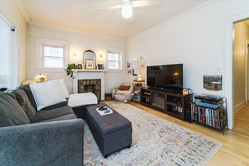 1945 Fremont Ave S #3, Minneapolis, MN 55403