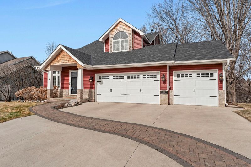 19330 Ellington Trl, Farmington, MN 55024