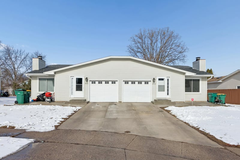 2816 79th Ave N, Brooklyn Park, MN 55444