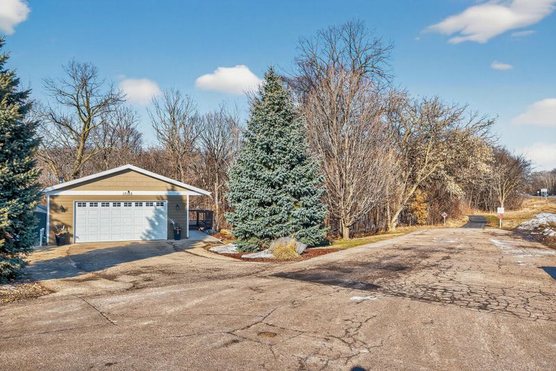 17190 Sunray Cir SW, Prior Lake, MN 55372