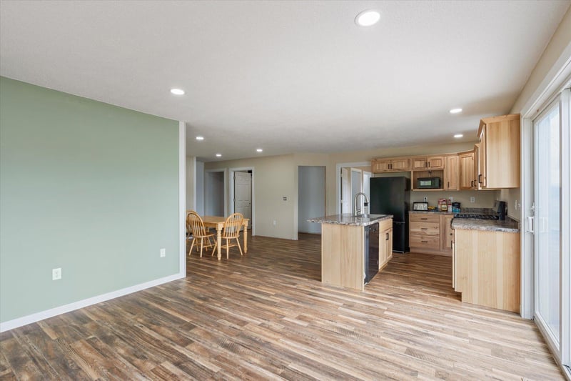 2785 Sleepy Hollow Rd, Fort Ripley, MN 56449