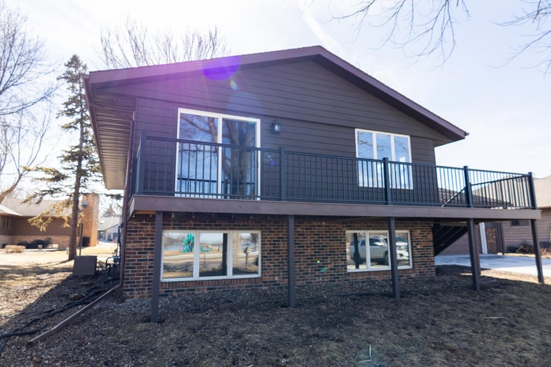 1961 S Shore Dr, Worthington, MN 56187