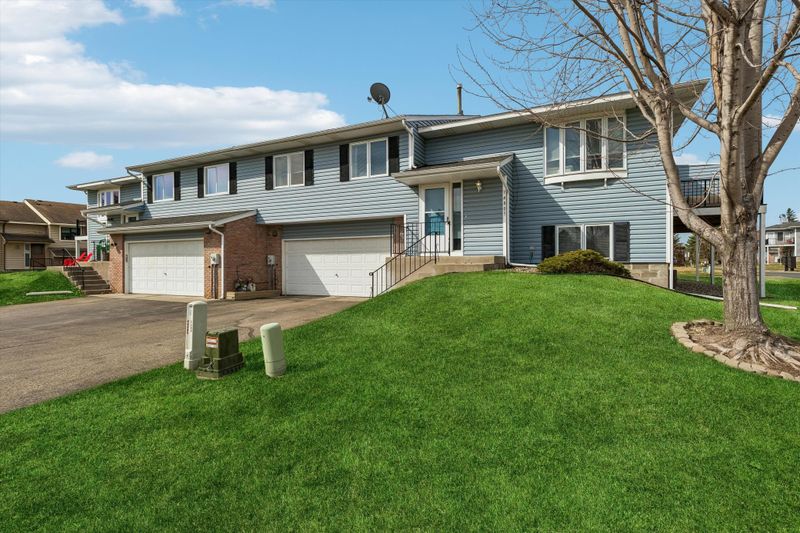14805 Lower Endicott Way, Apple Valley, MN 55124