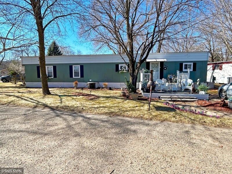 13619 Clearwater Forest Cir, South Haven, MN 55382