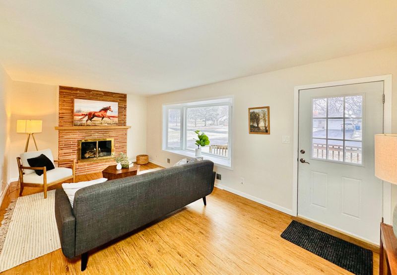 3699 Dennis Ln, White Bear Lake, MN 55110
