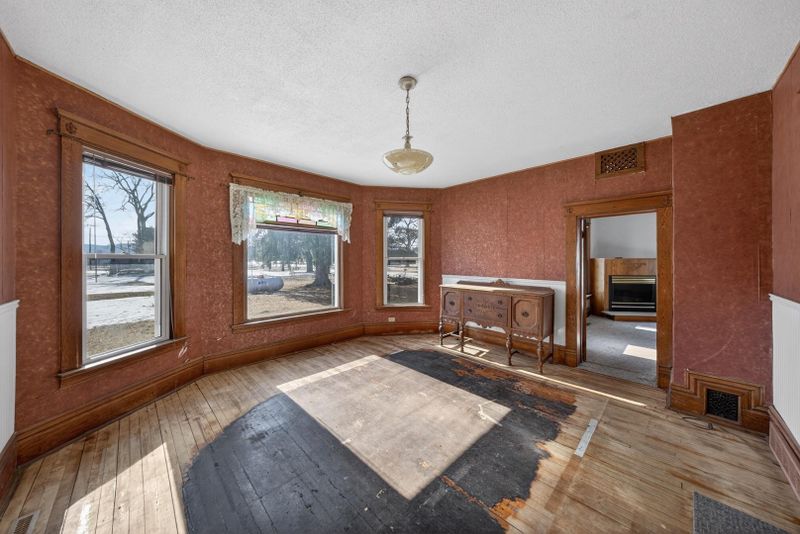 315 E Austin Ave, Kellogg, MN 55945