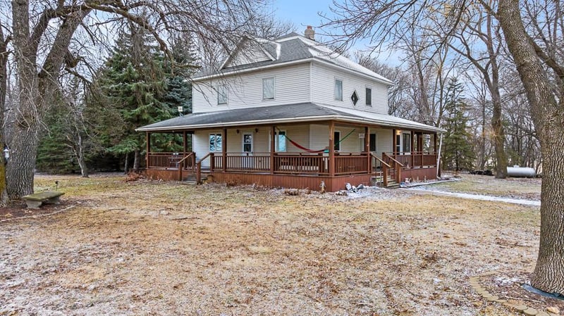 1700 210th Ave, Currie, MN 56123