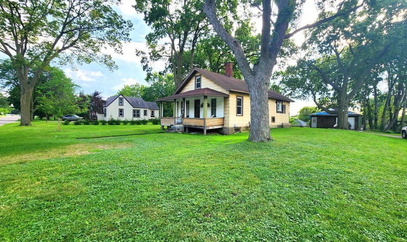 801 Summit Ave, Saint Paul Park, MN 55071