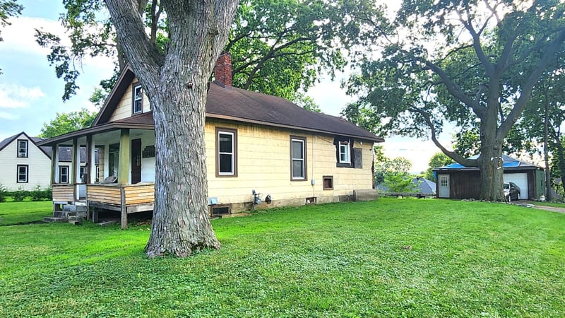 801 Summit Ave, Saint Paul Park, MN 55071