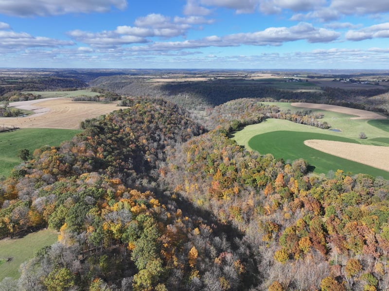 26085 Frank Hill Rd, Winona, MN 55987