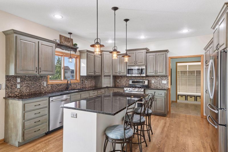 2408 Meadow Dr, Buffalo, MN 55313
