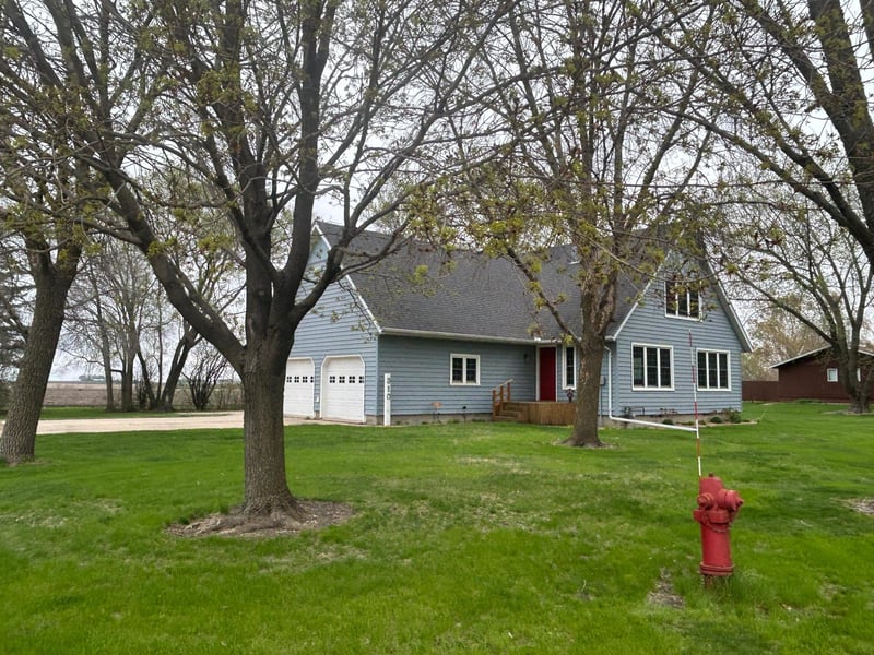 310 1st Ave NE, Trimont, MN 56176