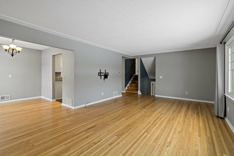 3001 Utah Ave N, Crystal, MN 55427