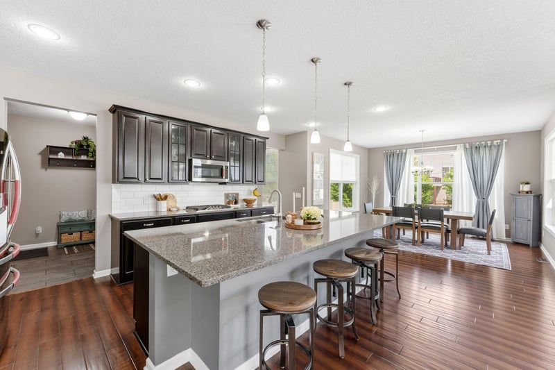 15788 Fair Hill Way, Apple Valley, MN 55124
