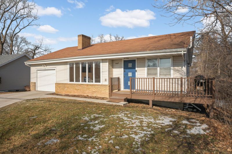 647 Mill St, Excelsior, MN 55331