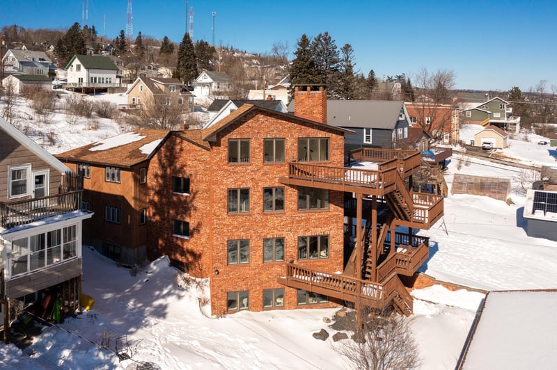 814 W 5th St, Duluth, MN 55806