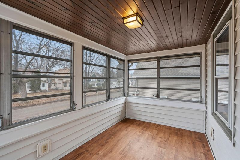 2831 Taylor St NE, Minneapolis, MN 55418