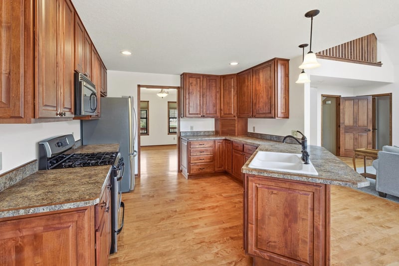 4756 Farmington Ave SE, Delano, MN 55328