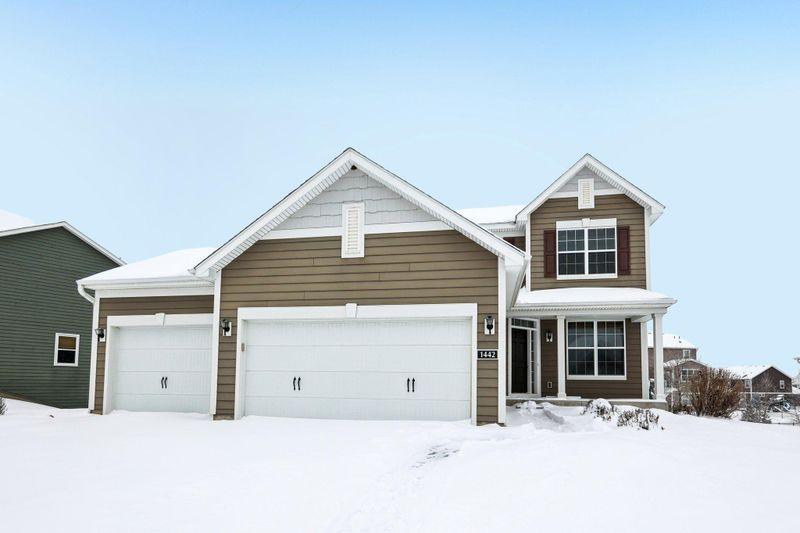 1442 Pebble Beach Dr, Woodbury, MN 55129