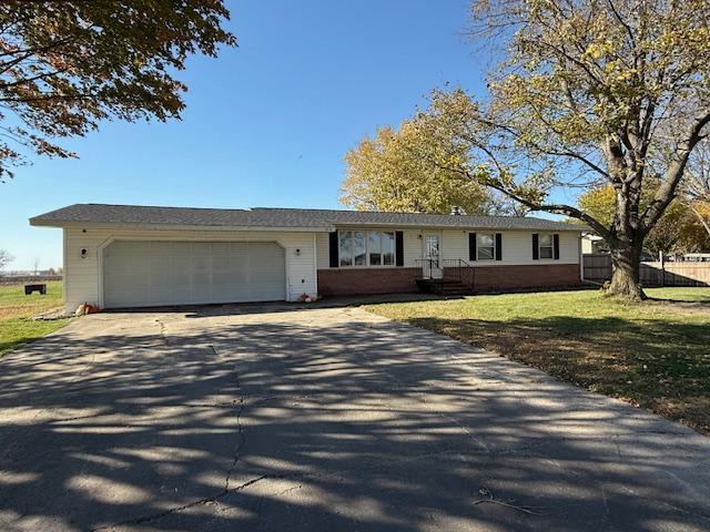 315 9th Ave, Clarkfield, MN 56223