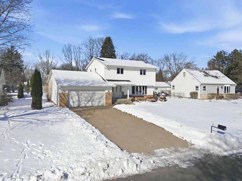 220 3rd Ave SE, New Brighton, MN 55112